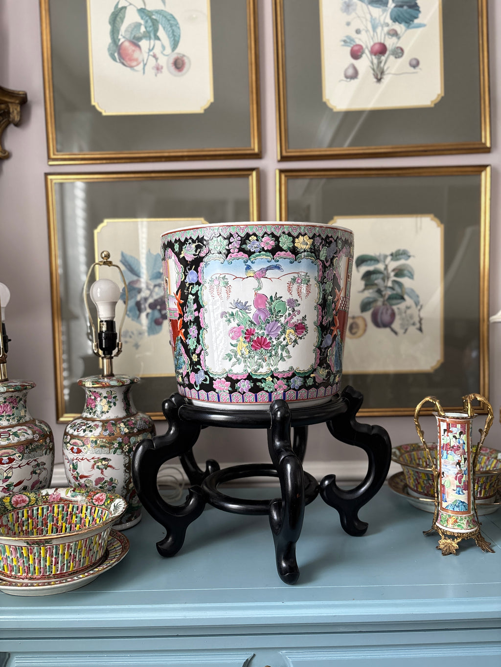 Famille Noir Cachepot and Stand