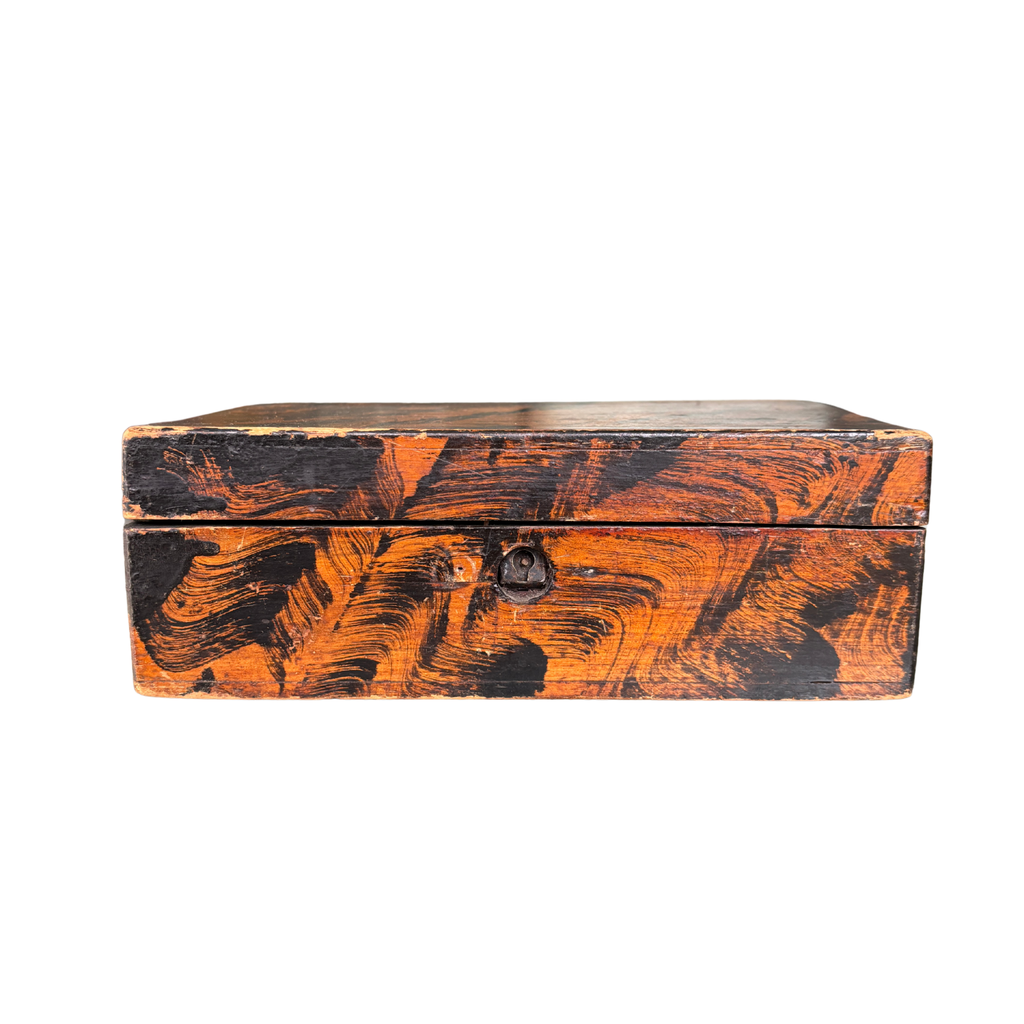 Vinegar-Grained Wooden Box