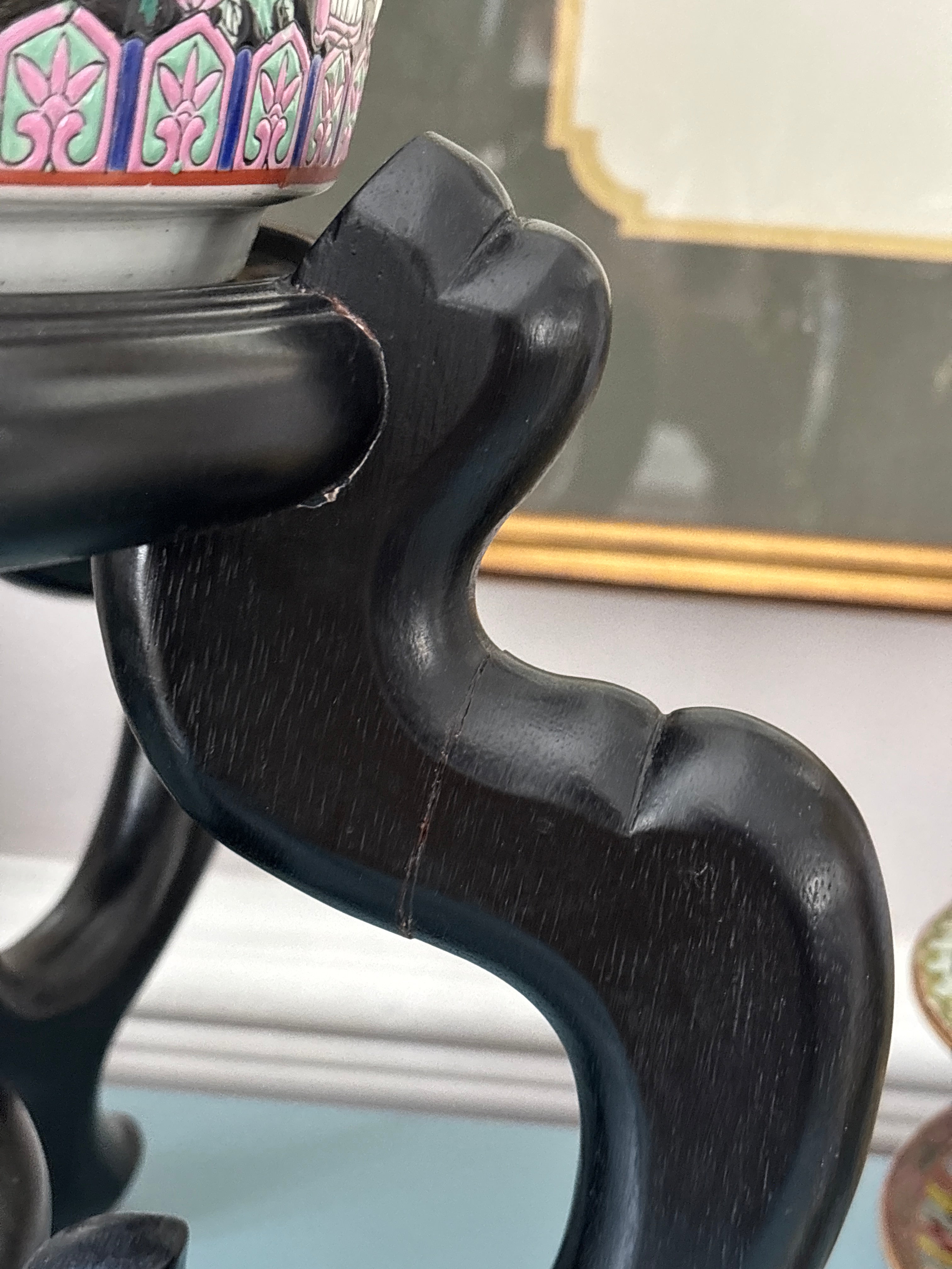 Famille Noir Cachepot and Stand