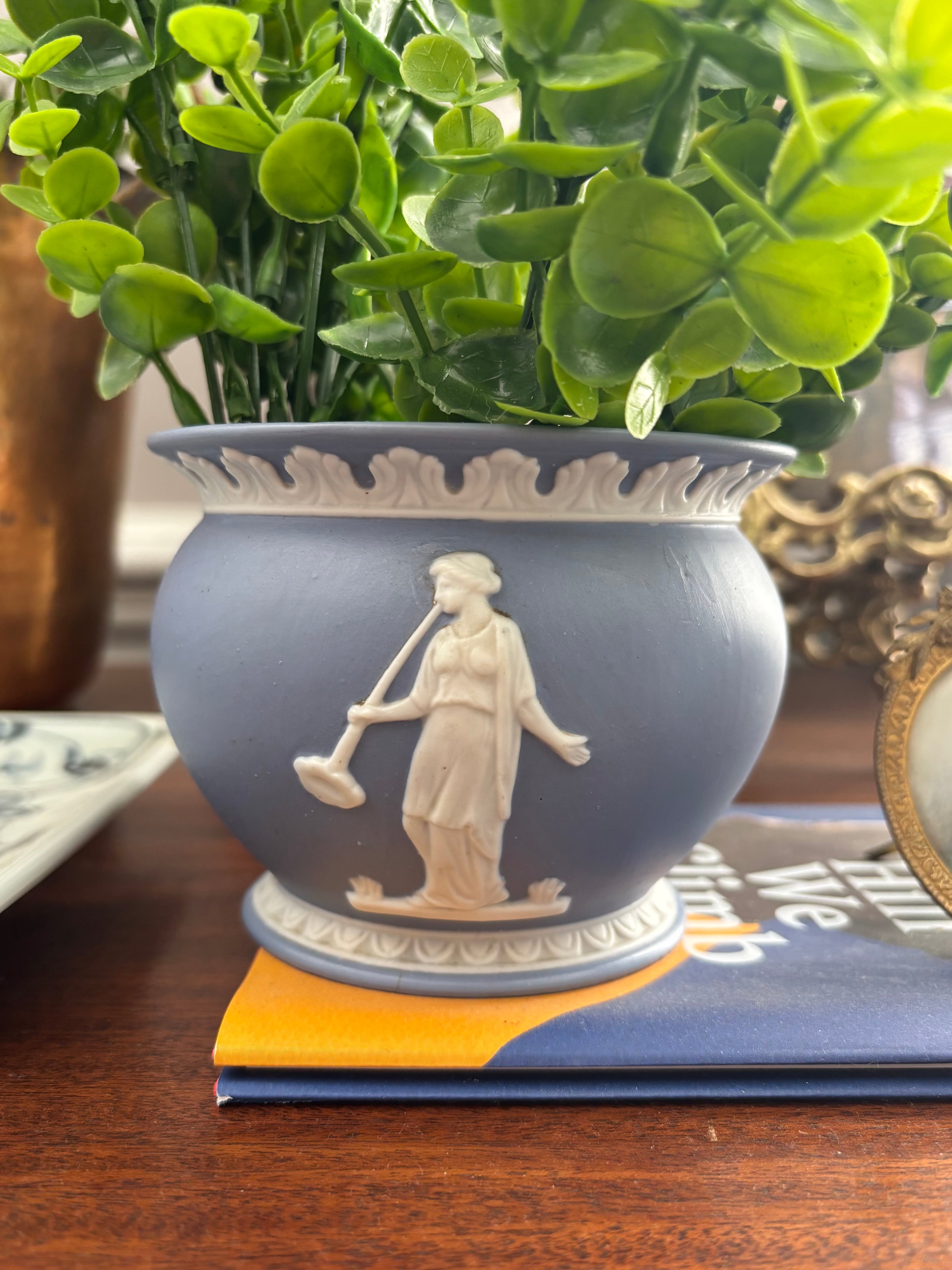 Wedgwood-Style Lavendar Blue Cachepot